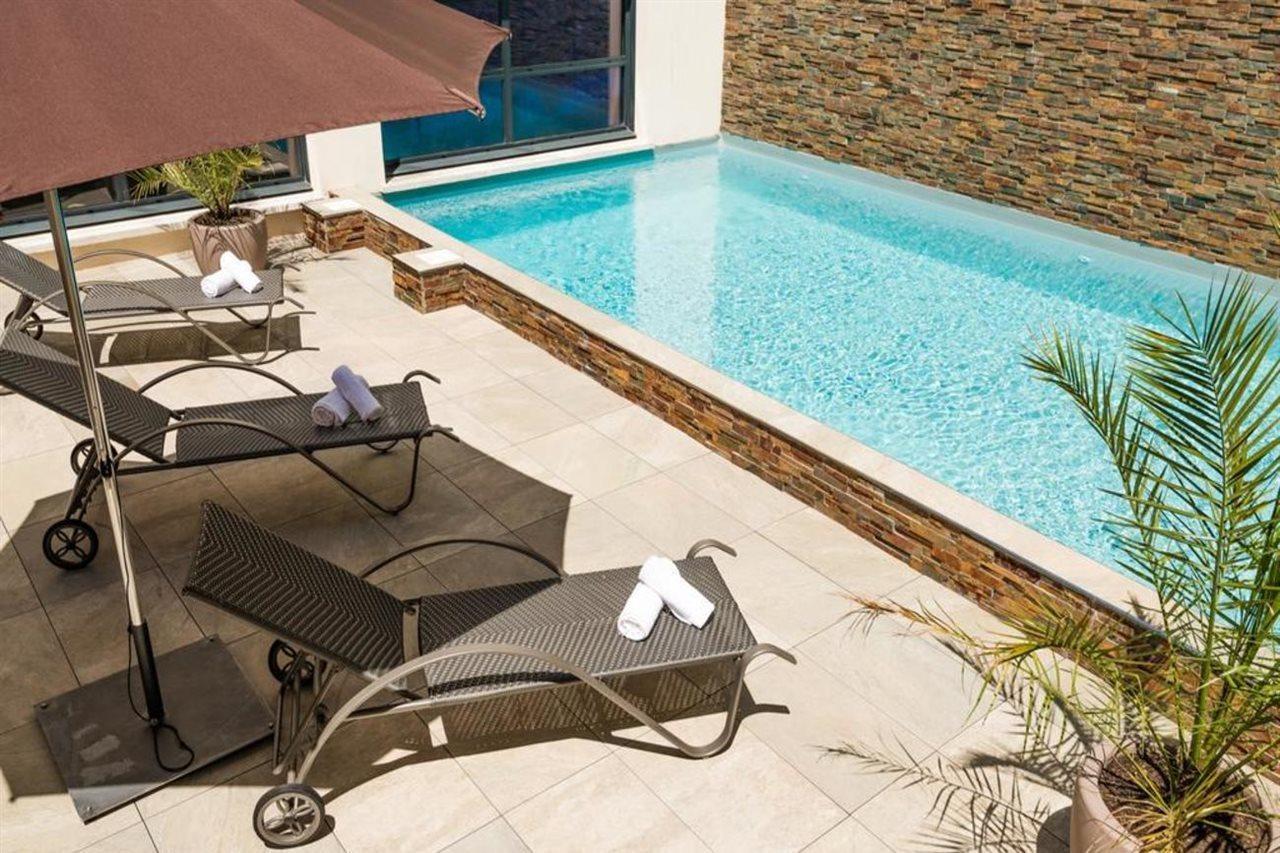 Lagrange Vacances Les Patios Eugenie เบียริตซ์ ภายนอก รูปภาพ