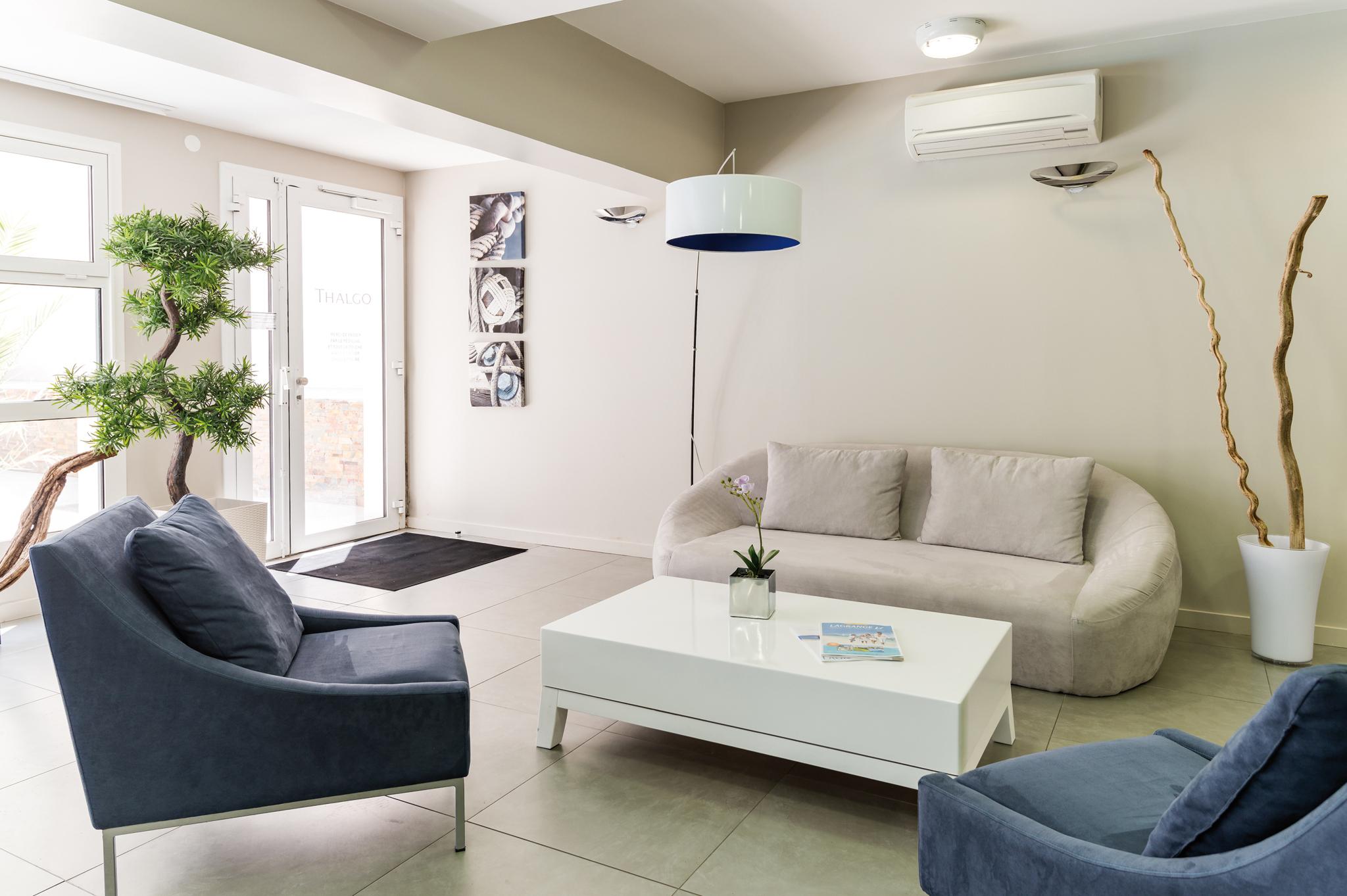 Lagrange Vacances Les Patios Eugenie เบียริตซ์ ภายนอก รูปภาพ