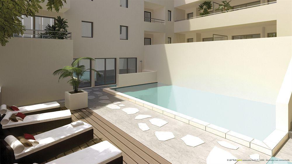 Lagrange Vacances Les Patios Eugenie เบียริตซ์ ภายนอก รูปภาพ